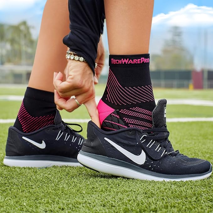 TechWare Pro Plantar Fasciitis Socks – Cushion Ankle Compression Socks Women & Men. Achilles Tendonitis Brace & Arch Support