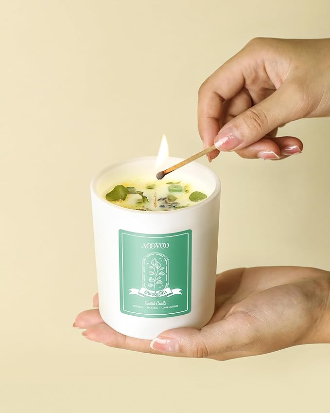 AOOVOO Eucalyptus Mint Scented Candles for Women - Aromatherapy Candle with Crystals Inside, 10oz Soy Candles for Home Scented, Mothers Day Birthday Gifts Candle for Women Mom