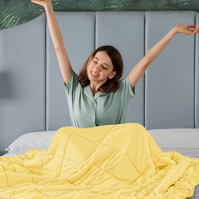 CYMULA Weighted Blanket for Adults (15lbs 60"x80" Queen Size) - Cooling Breathable Heavy Blankets for Summer Winter - Ultra Microfiber Soft Comfort Throw with Glass Beads - Gifts for Men/Women