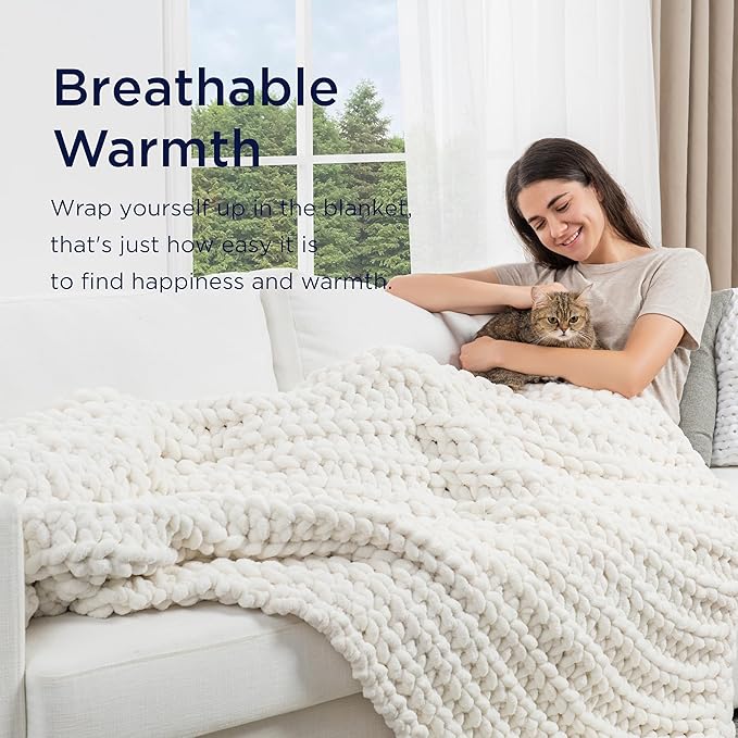 Maetoow Handmade 10 lb Soft Knitted Weighted Blanket, 40 x 60 in Breathable Chunky Knit Gravity Blanket Throw, Home Decor for Sofa Couch Bed, Cream