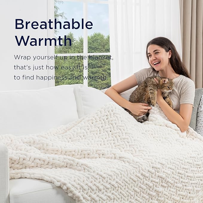 Maetoow Handmade 7 lb Soft Knitted Weighted Blanket, 40 x 60 Inch Breathable Chunky Knit Gravity Blanket Throw, Home Decor for Sofa Couch Bed, Cream
