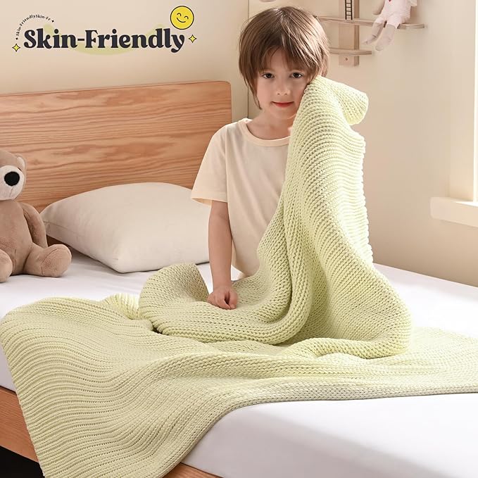 Guohaoi Knitted Weighted Blanket Kids (Cream 36"x48" 3lbs) No Beads Cooling Heavy Blanket, Home Decor Breathable Chunky Knit Throw Blanket for All-Season Use