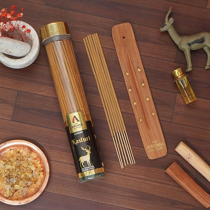 The Aroma Factory Kasturi Musk Agarbatti, Calmness of Musk Aroma with Low & Zero Charcoal (Bottle Pack of 1 100g)