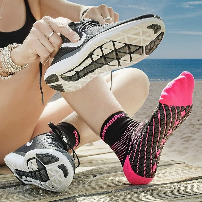 TechWare Pro Plantar Fasciitis Socks – Cushion Ankle Compression Socks Women & Men. Achilles Tendonitis Brace & Arch Support