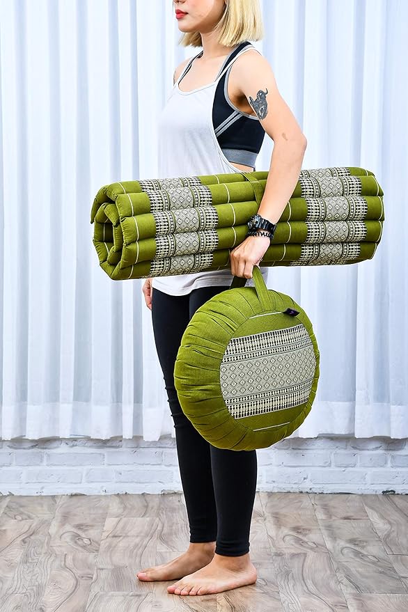 Leewadee Zabuton Seating Cushion – Square Floor Seat for Meditation Exercises, Light Yoga Mat Filled with Kapok