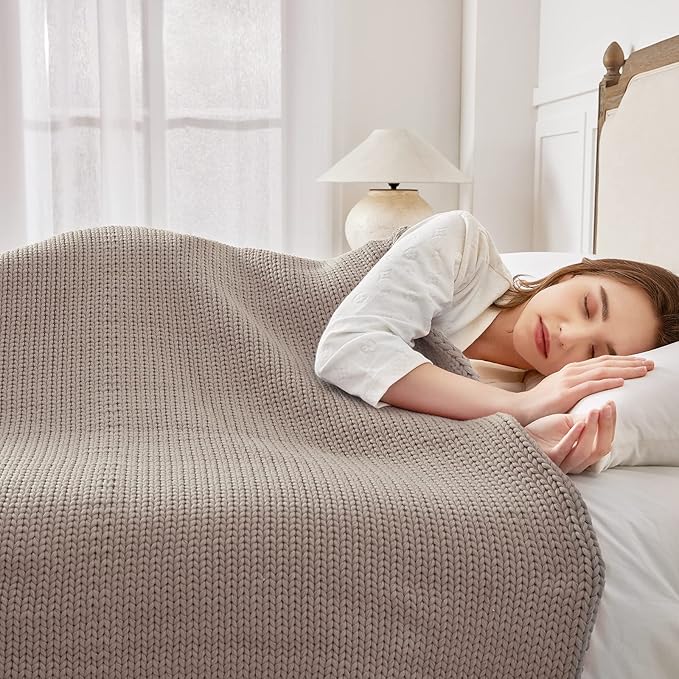Guohaoi Knitted Weighted Blanket for Adults (Beige 50"x75" 15lbs) No Beads Cooling Throw Blanket for Hot Sleepers, Home Decor Breathable Chunky Knit Heavy Blanket Use on Full Size Bed
