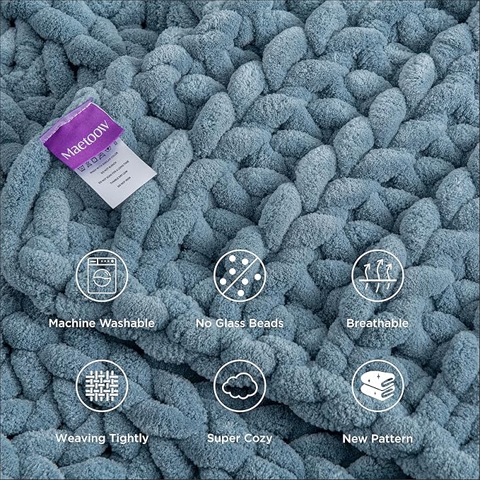 Maetoow Handmade 15 lb Soft Knitted Weighted Blanket, 72 x 48 in Breathable Chunky Knit Gravity Blanket Throw, Home Decor for Sofa Couch Bed, Airy Blue